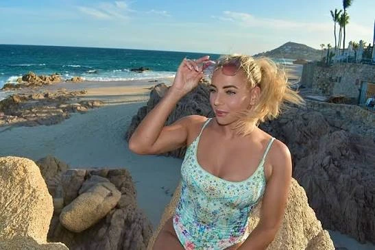 Adriana Leon